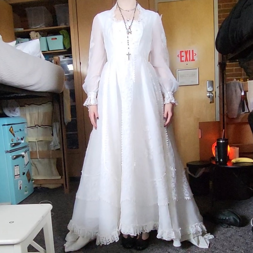 WHITE 70S WEDDING DRESS